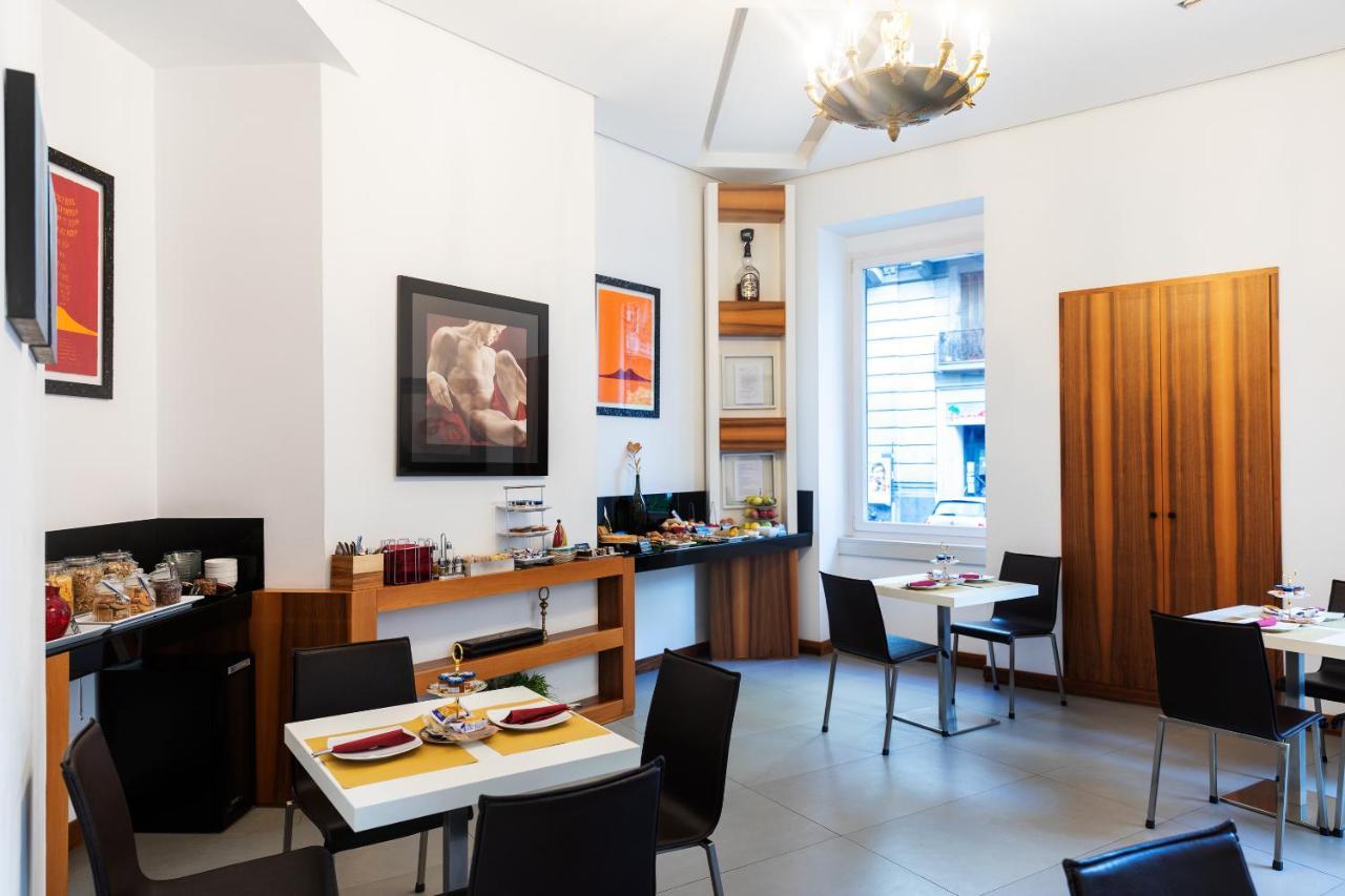Rex Lifestyle Hotel Napoli Bagian luar foto