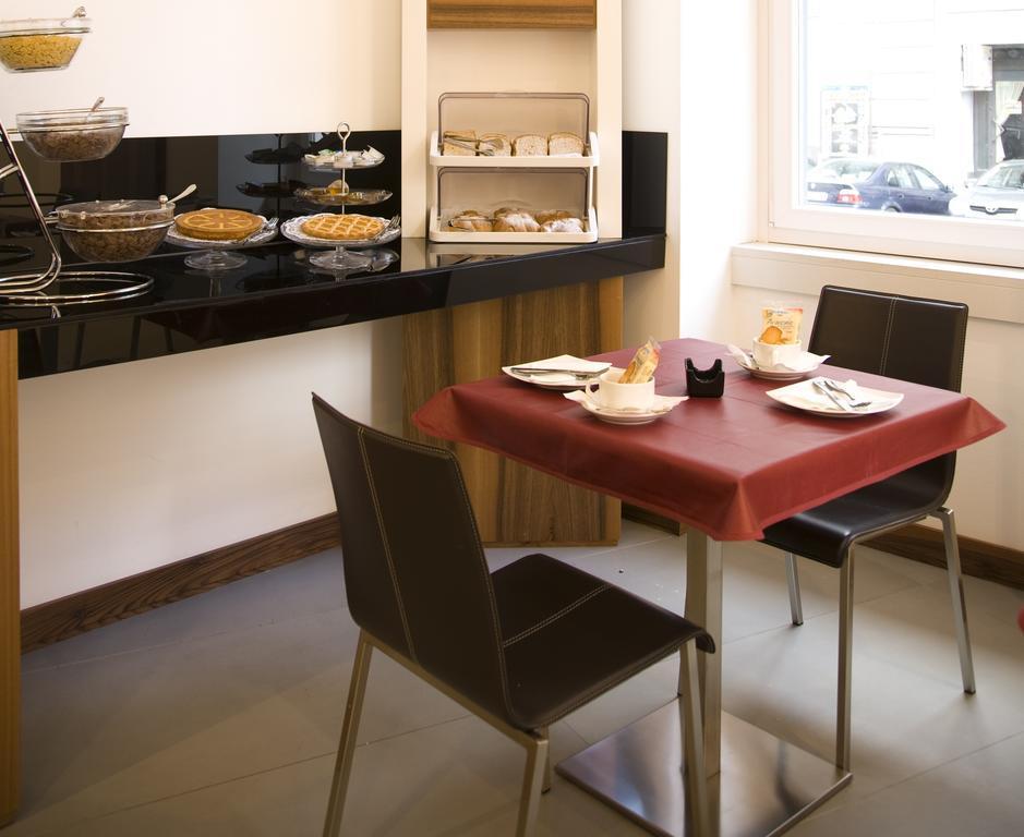 Rex Lifestyle Hotel Napoli Bagian luar foto